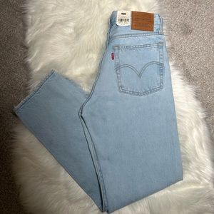 Levi's Wedgie Straight Jeans